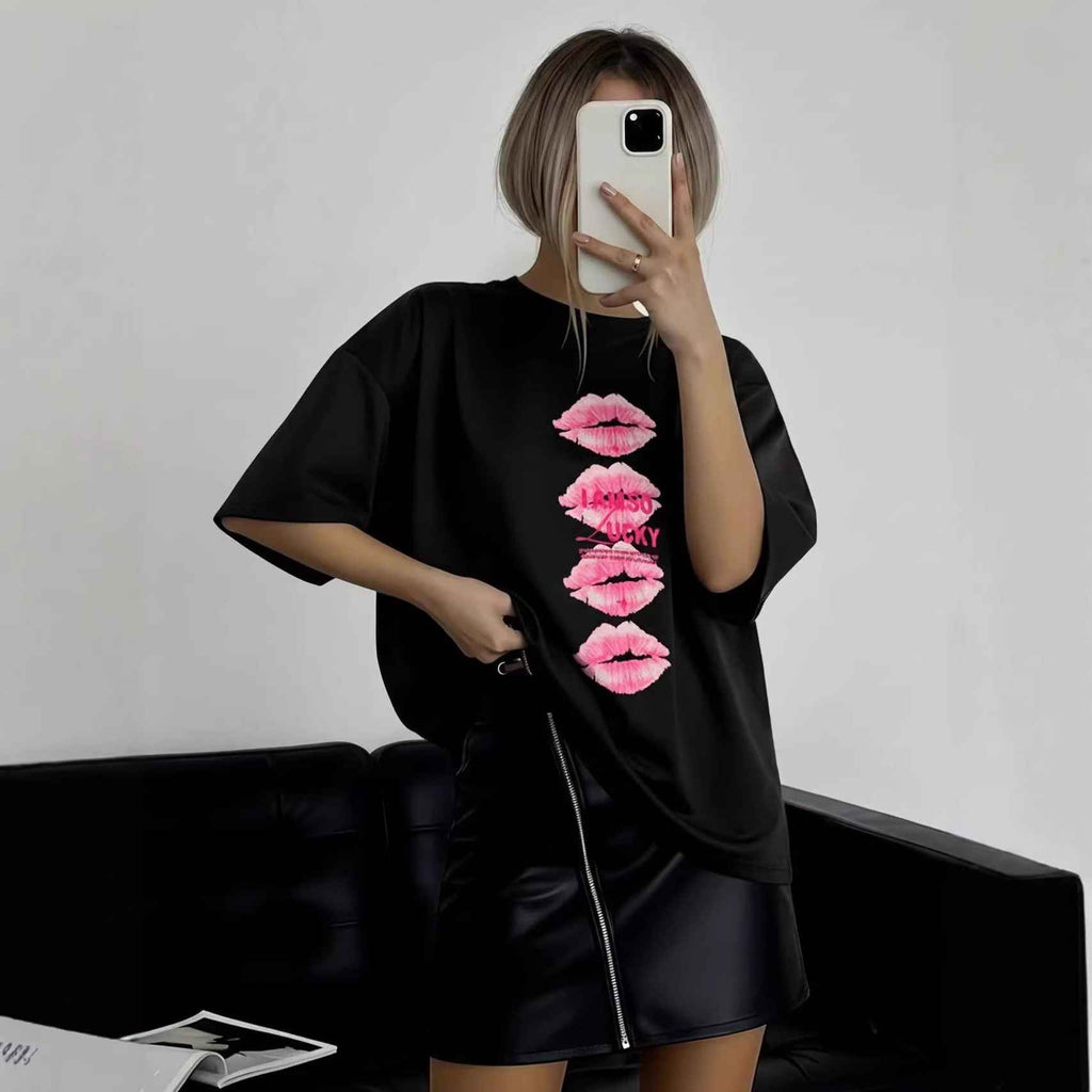 Lip print loose top - MODALIFE