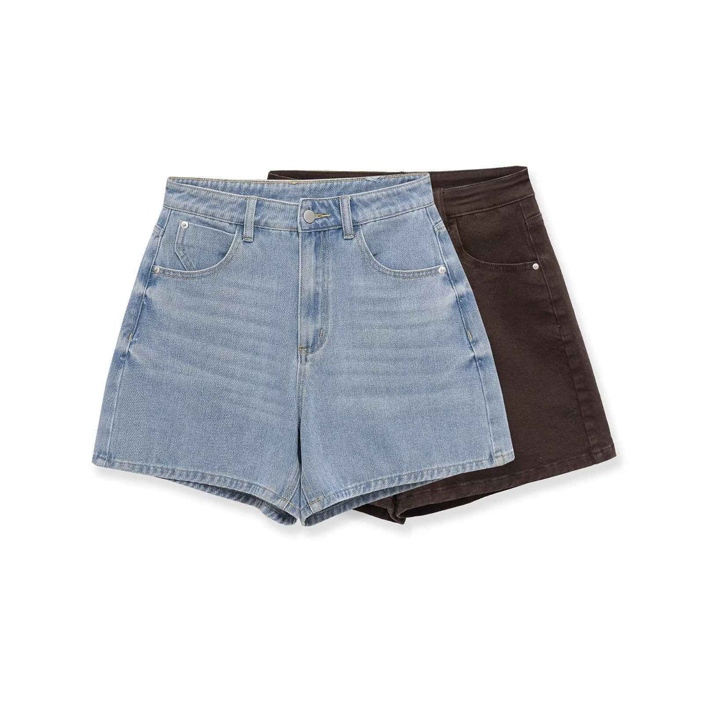 Retro style high waisted loose shorts