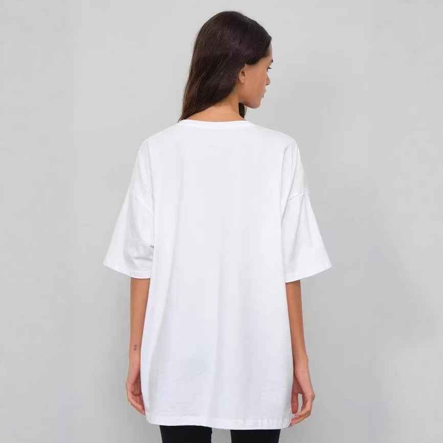 Short sleeved T-shirt with letter pattern for women