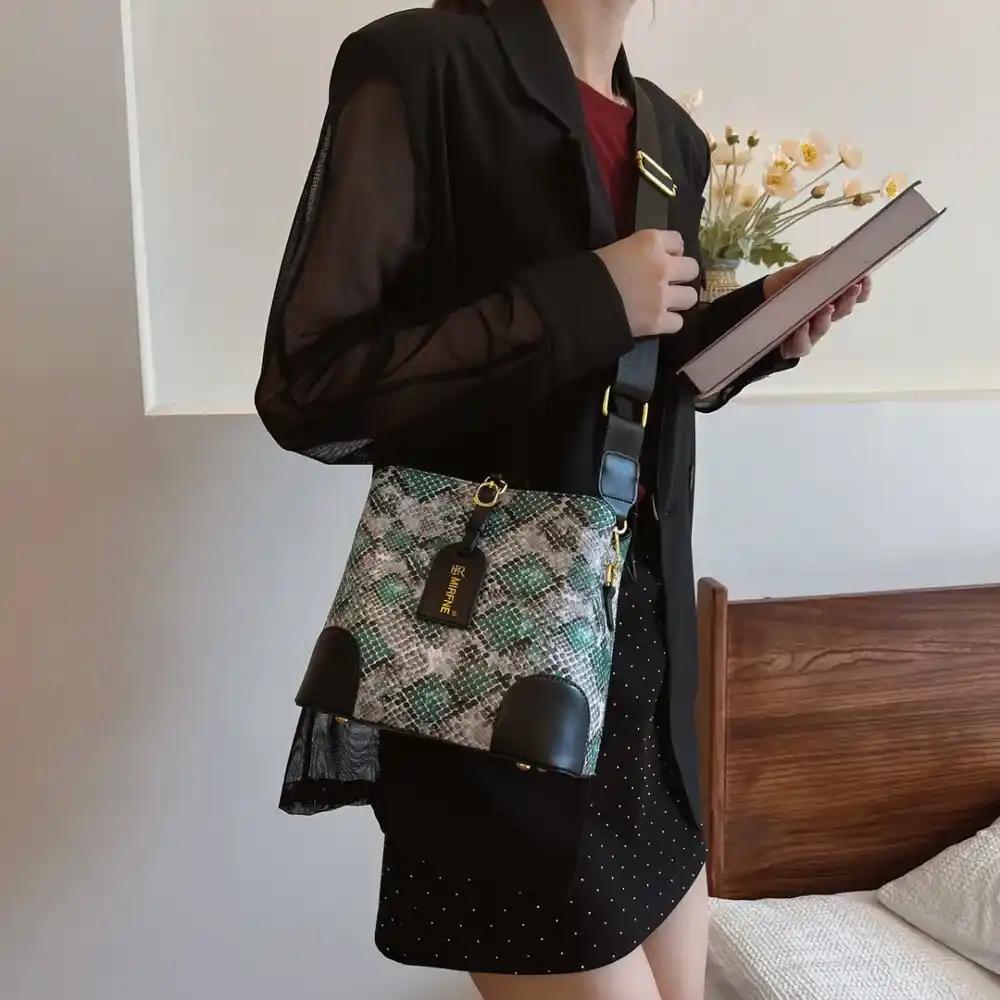 PU Leather Snakeskin Print Crossbody Bag - MODALIFE
