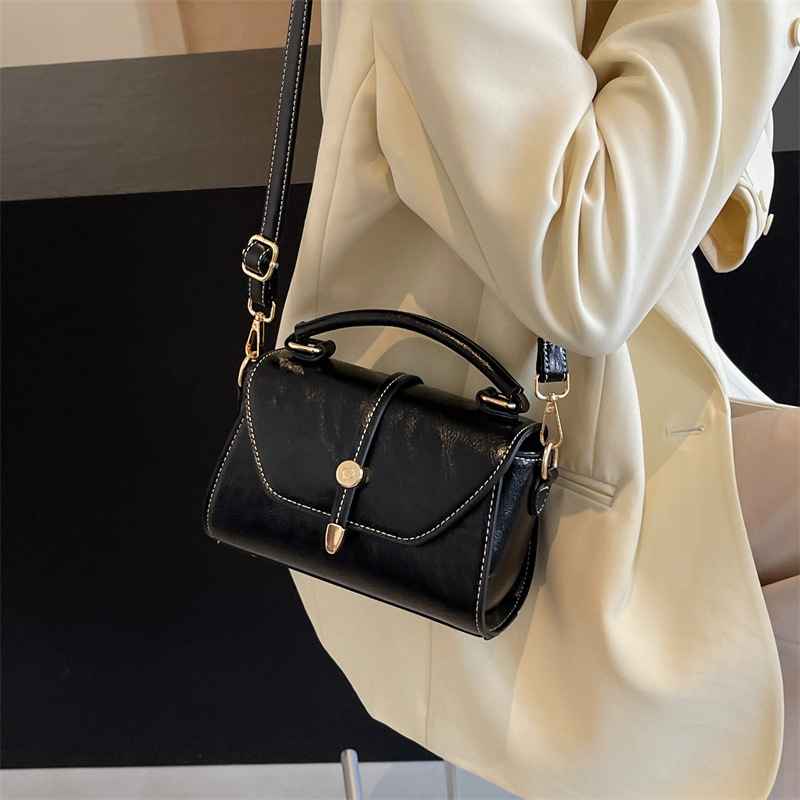 Crossbody small square bag - MODALIFE