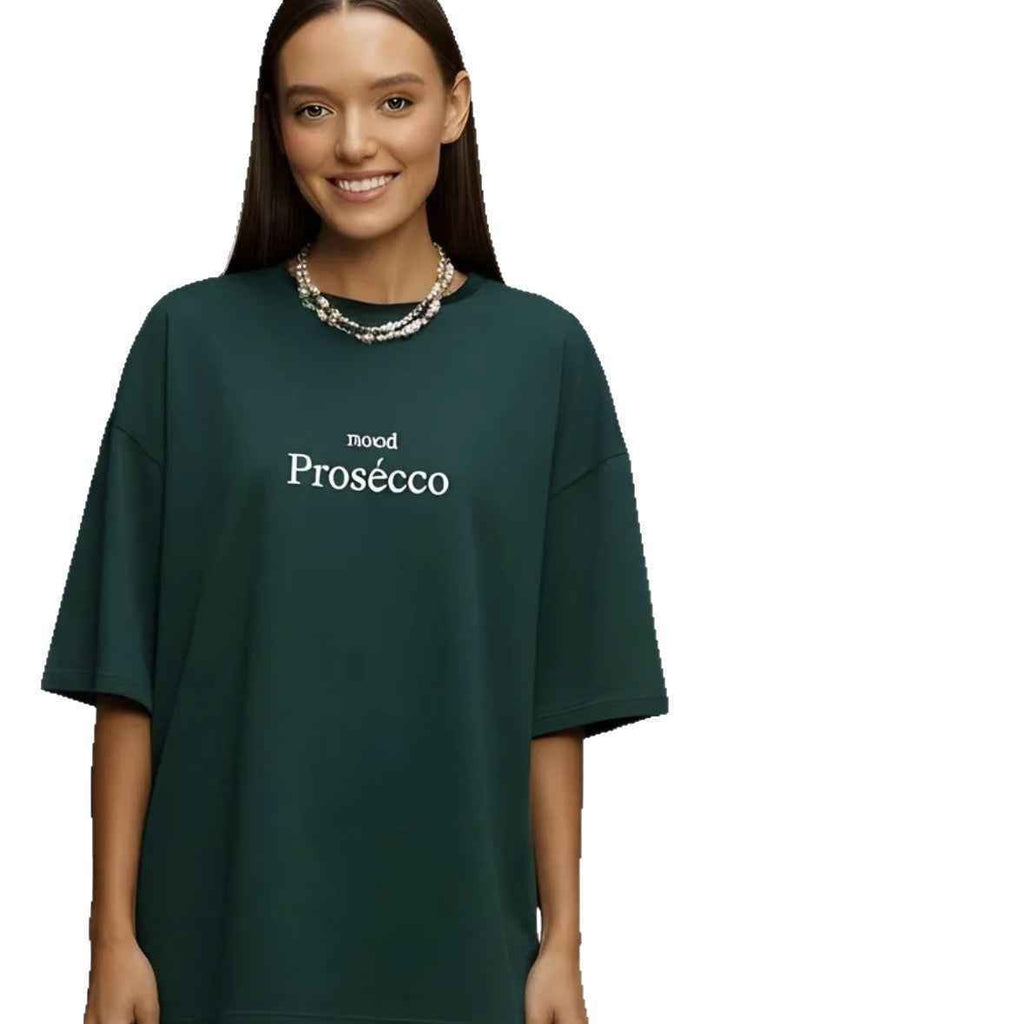 Round neck short sleeved loose top for women