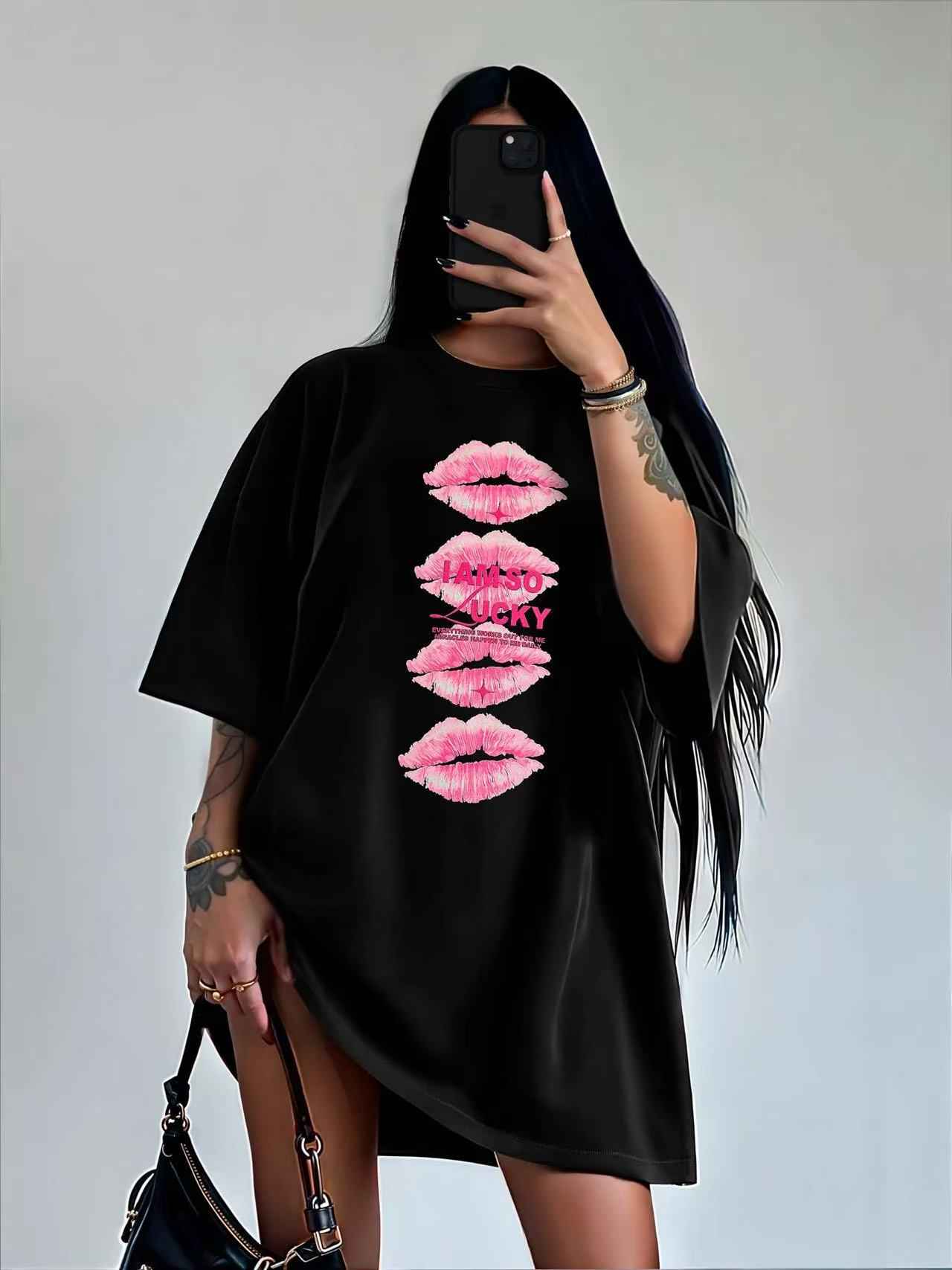 Lip print loose top - MODALIFE
