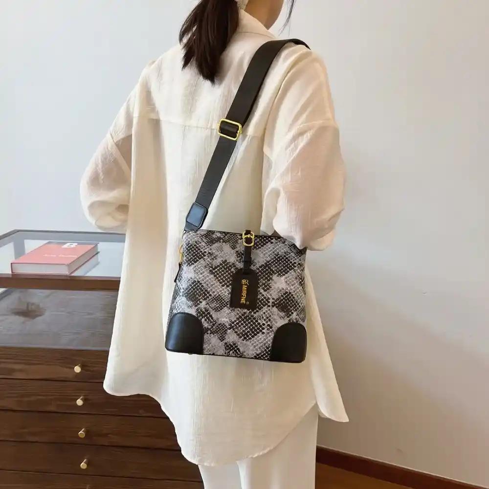 PU Leather Snakeskin Print Crossbody Bag - MODALIFE
